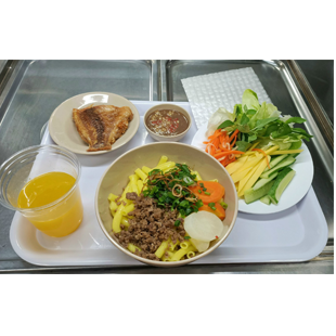 Suất ăn công nghiệp thuận an